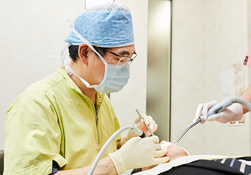 訪問歯科診療ご希望の方はまずご連絡ください